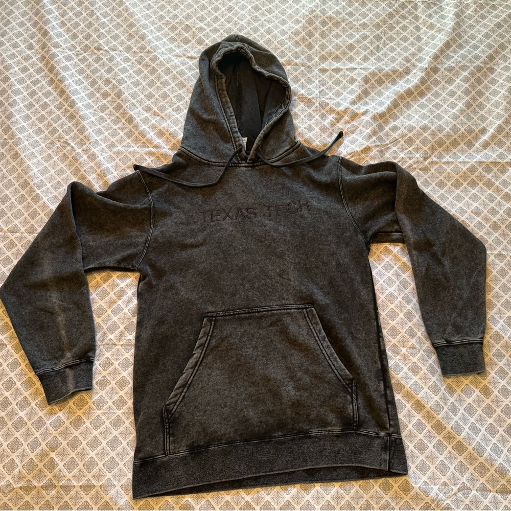 Embroidered Texas Tech Distressed Black Hoodie Size Medium